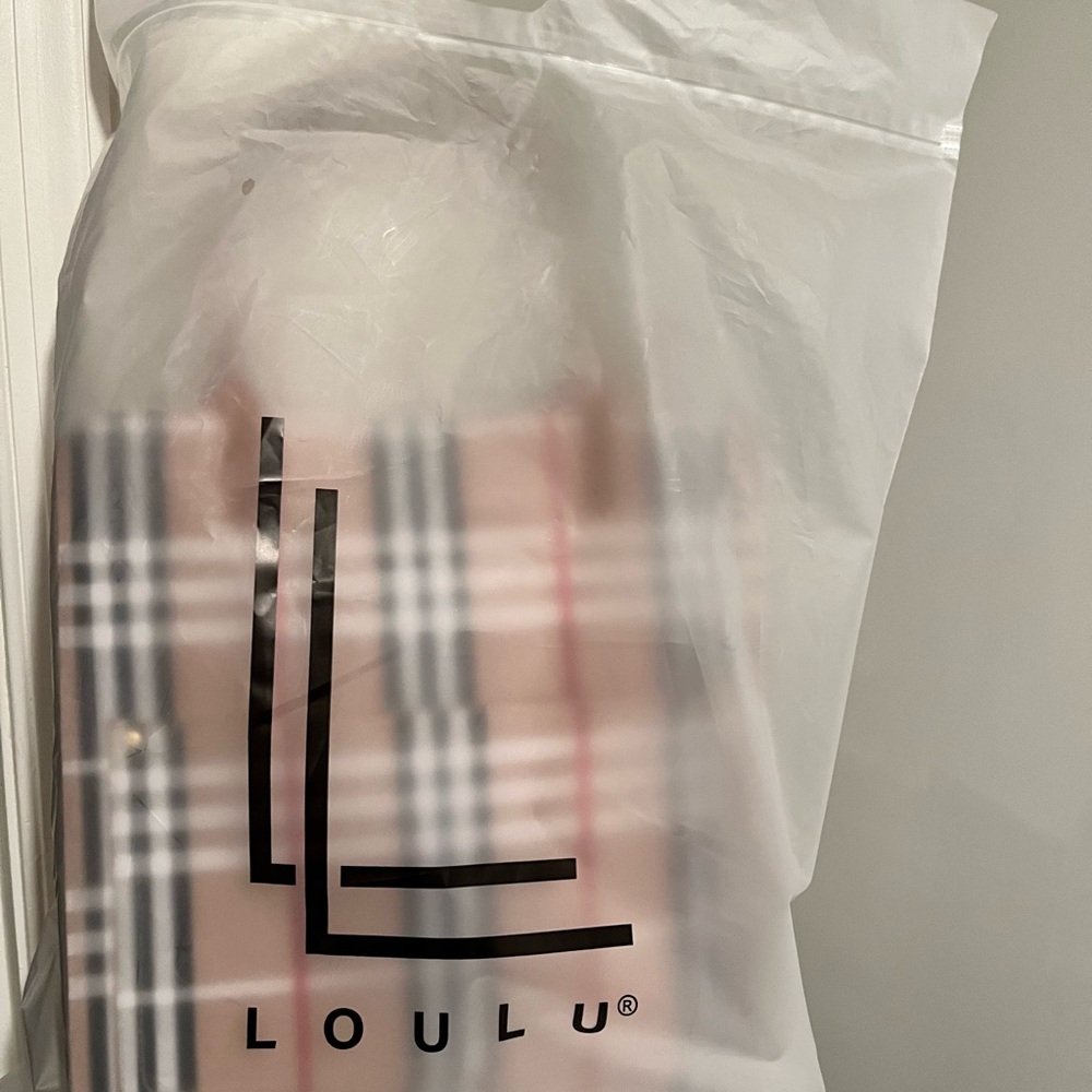 Brand new purse
